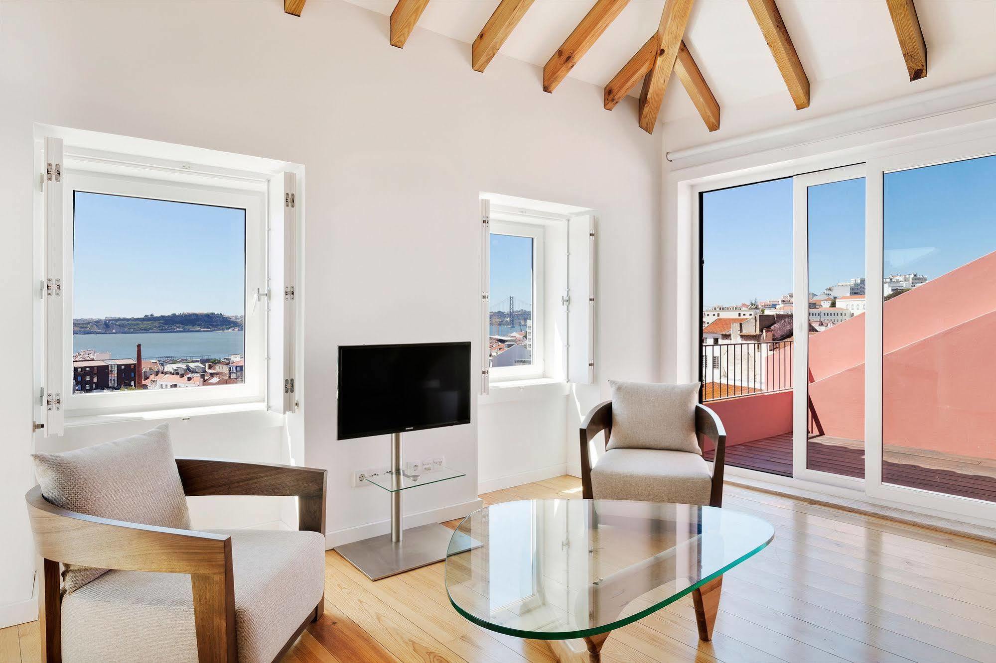 Hello Lisbon Sao Bento Boutique Apartments Zewnętrze zdjęcie